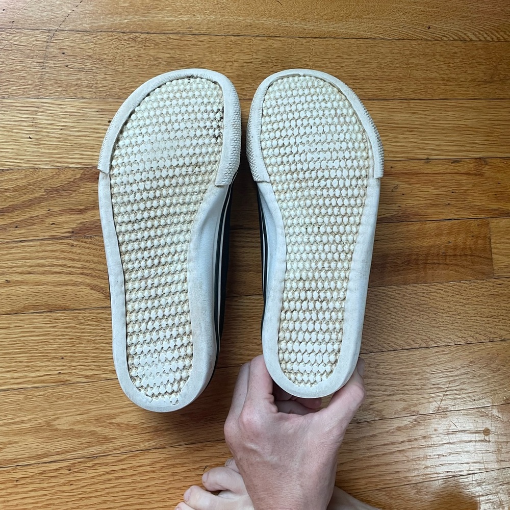 Classic Black and White Women's Sneakers - Picture 9 of 11
